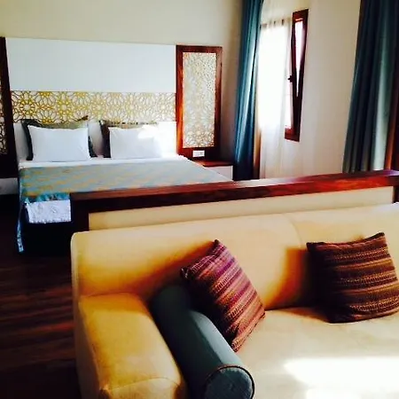 Kivanc Suites 3* 얄리카베크