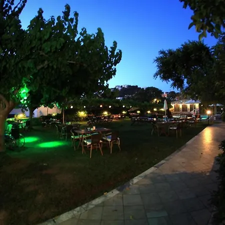 Kivanc Suites 호텔