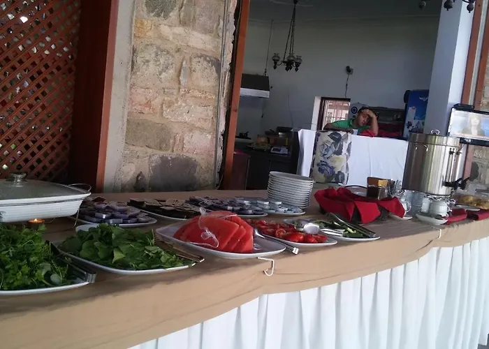 Kivanc Suites 3*