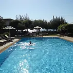 Hotel Kivanc 3*
