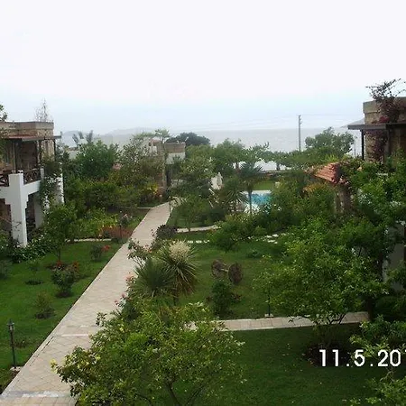 Kivanc Suites Ξενοδοχείο 3*