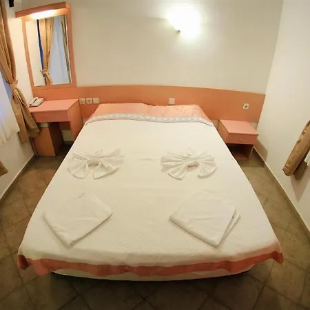 Kivanc Suites Ξενοδοχείο 3*