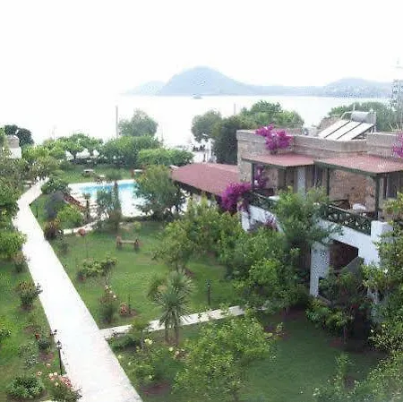 Kivanc Suites 3* 亚力卡瓦克