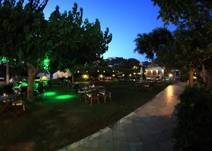 Kivanc Suites Отель