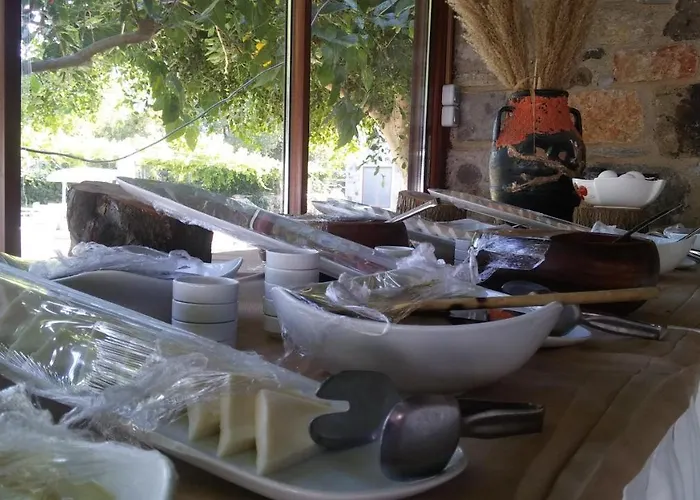 Kivanc Suites Отель